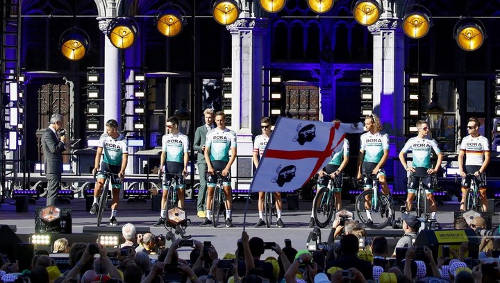 Brusel vítal účastníkov TdF. Najväčší aplauz pre Merckxa, Sagana a Van Aerta